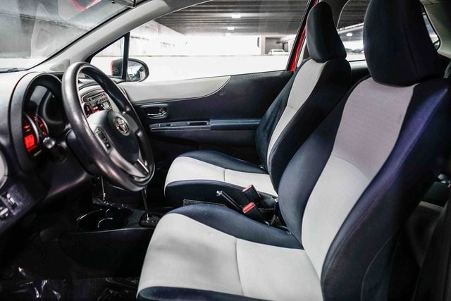 Thumbnail: 2012 Toyota Yaris - 9