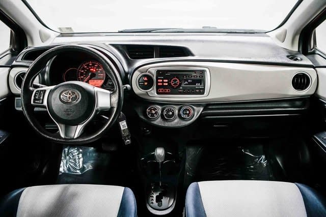 Thumbnail: 2012 Toyota Yaris - 2
