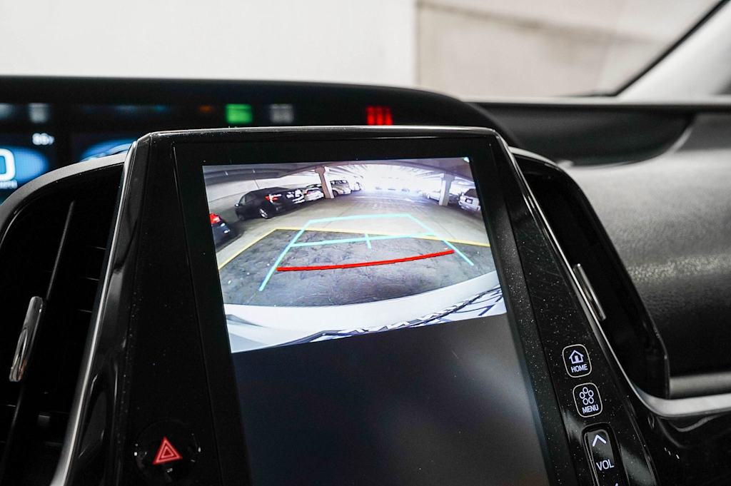 Thumbnail: 2021 Toyota Prius Prime - 27