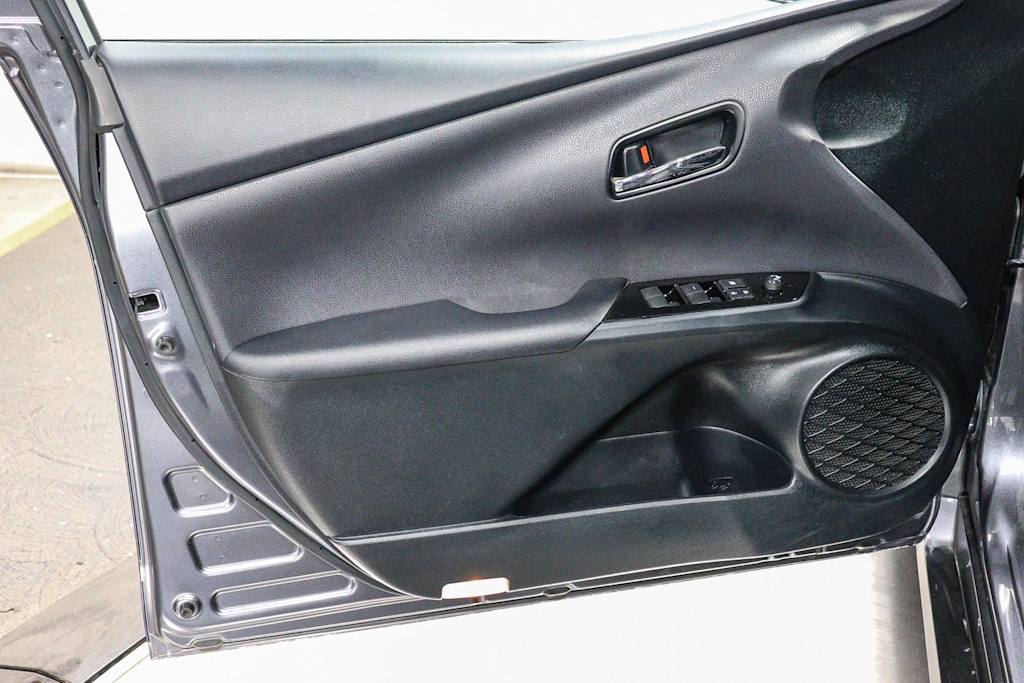 Thumbnail: 2022 Toyota Prius Prime - 25