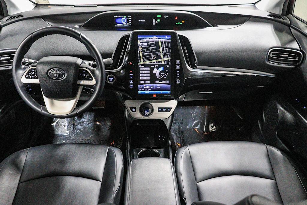 Thumbnail: 2017 Toyota Prius Prime - 2