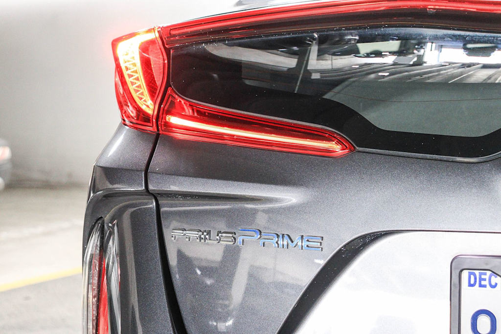 Thumbnail: 2018 Toyota Prius Prime - 5