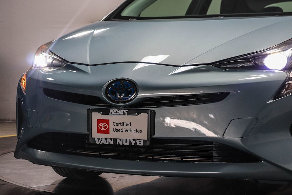 Thumbnail: 2017 Toyota Prius - 20