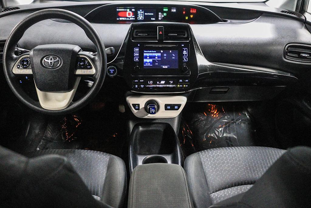 Thumbnail: 2017 Toyota Prius - 2