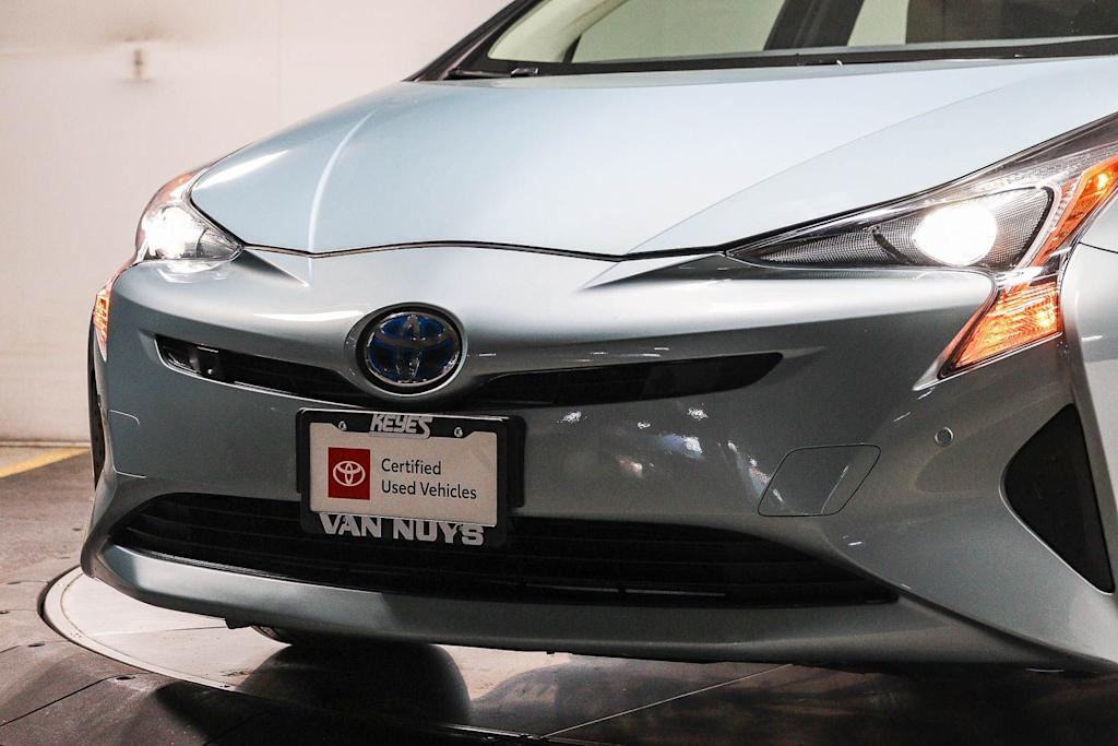 Thumbnail: 2018 Toyota Prius - 19