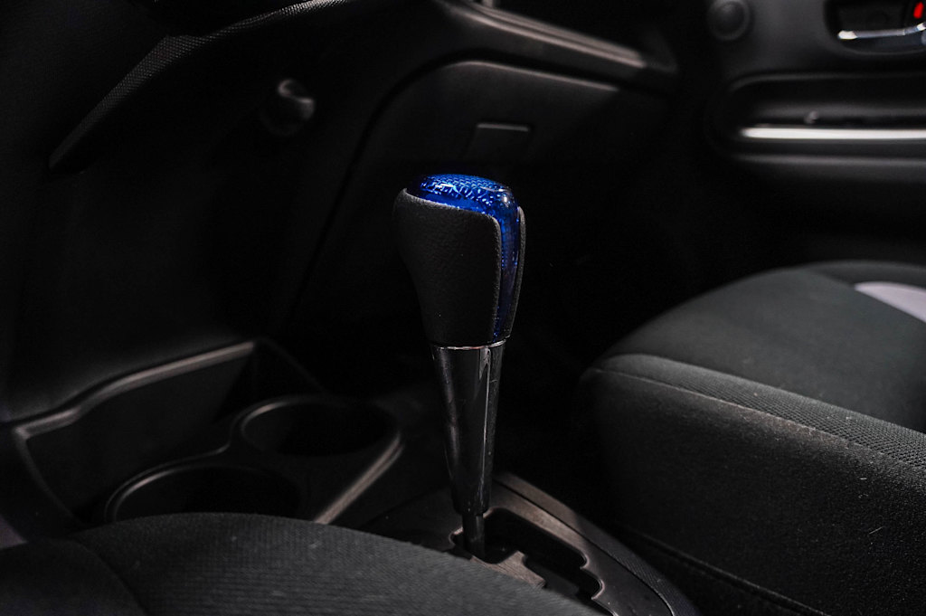Thumbnail: 2019 Toyota Prius c - 27