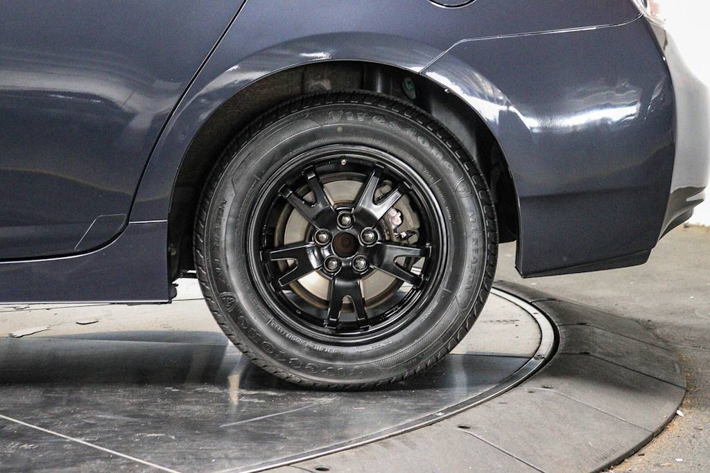 Thumbnail: 2015 Toyota Prius - 21