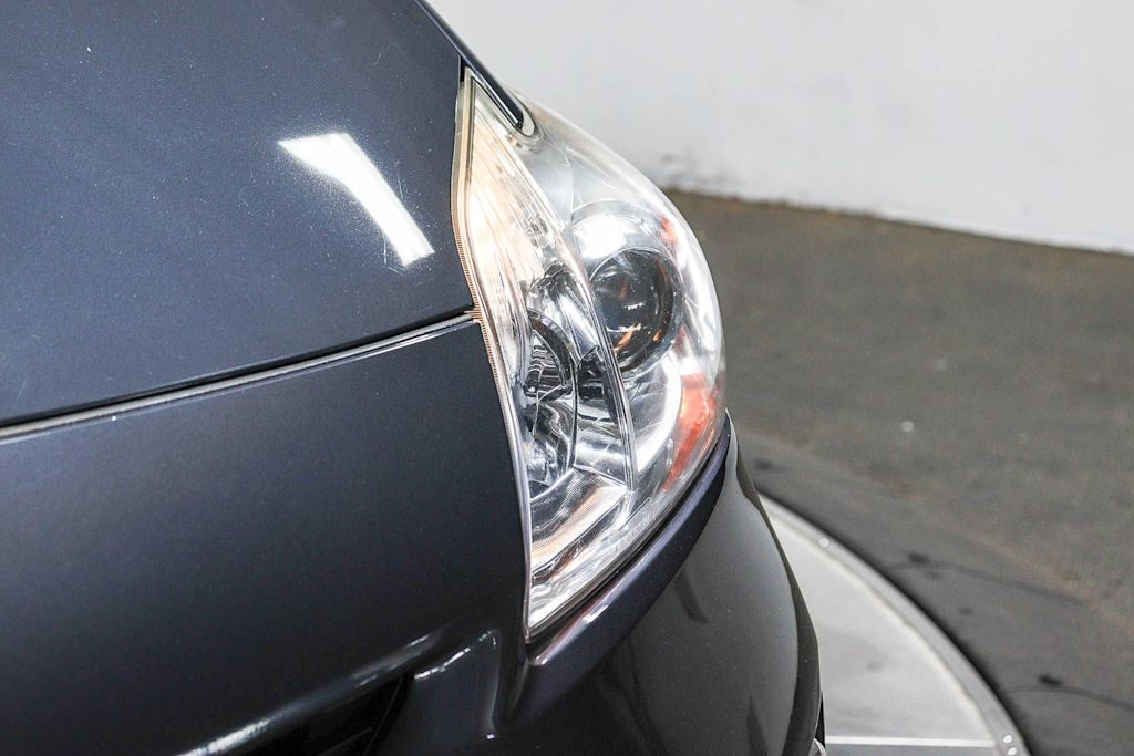 Thumbnail: 2015 Toyota Prius - 6