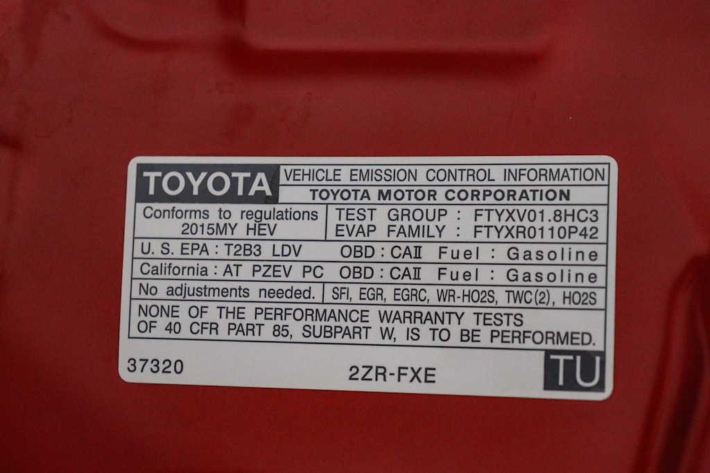 Thumbnail: 2015 Toyota Prius - 18