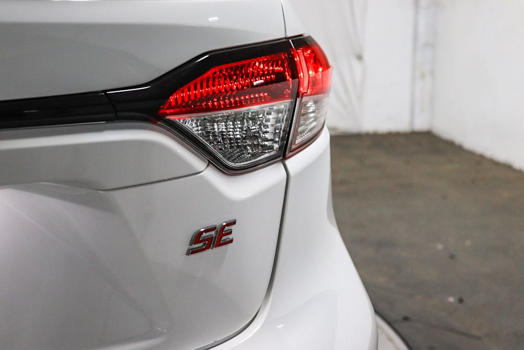 Thumbnail: 2022 Toyota Corolla - 25
