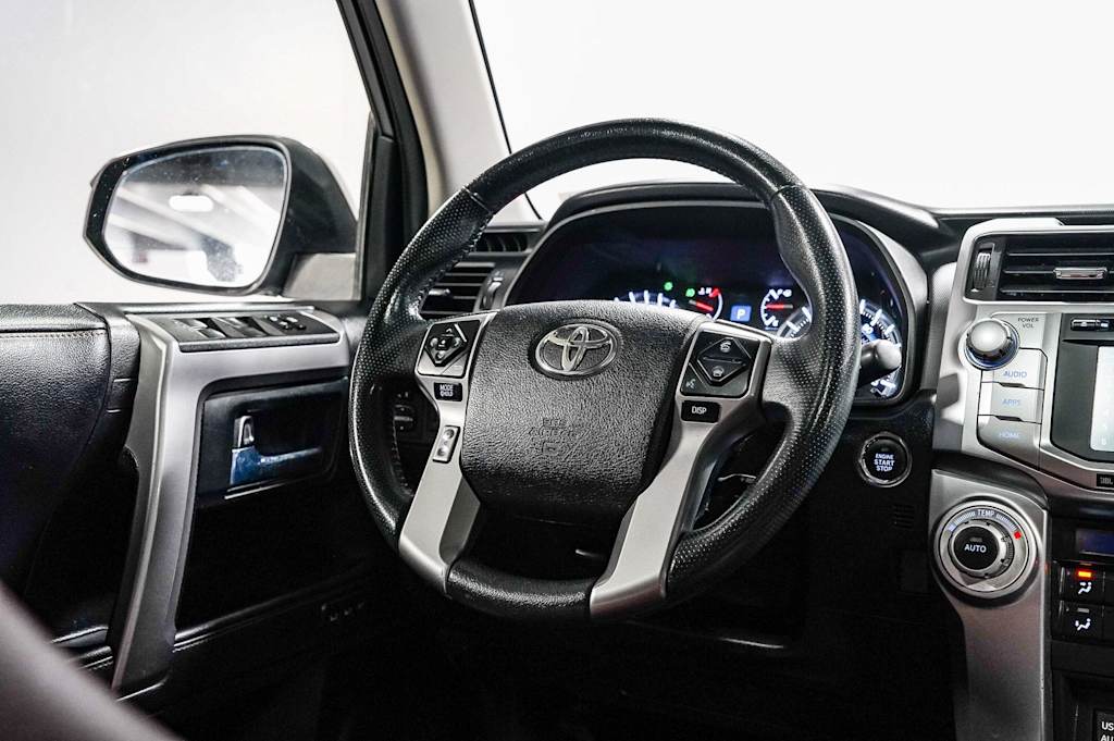 Thumbnail: 2018 Toyota 4Runner - 13