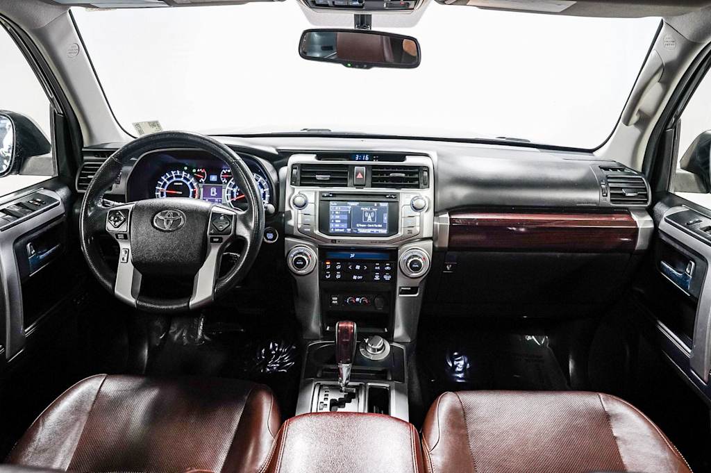 Thumbnail: 2018 Toyota 4Runner - 2