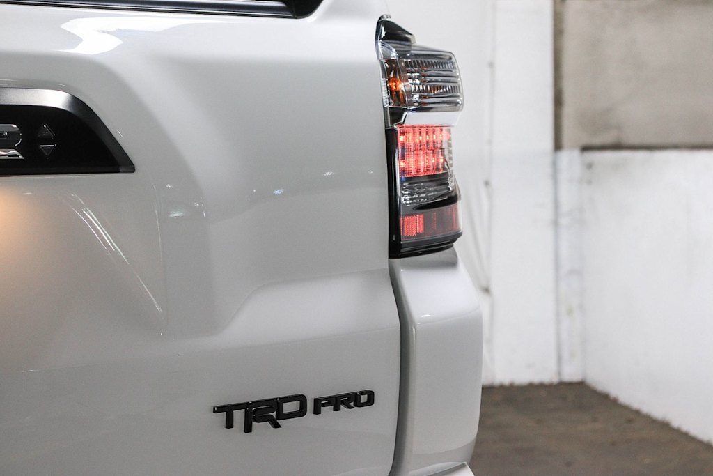 Thumbnail: 2023 Toyota 4Runner - 24