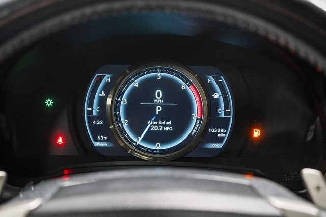 Thumbnail: 2017 Lexus IS - 16