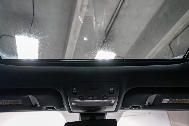 Thumbnail: 2017 Lexus IS - 24