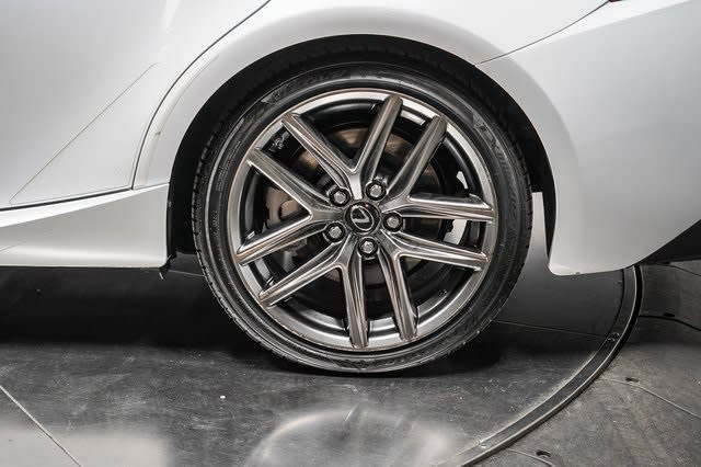 Thumbnail: 2017 Lexus IS - 22