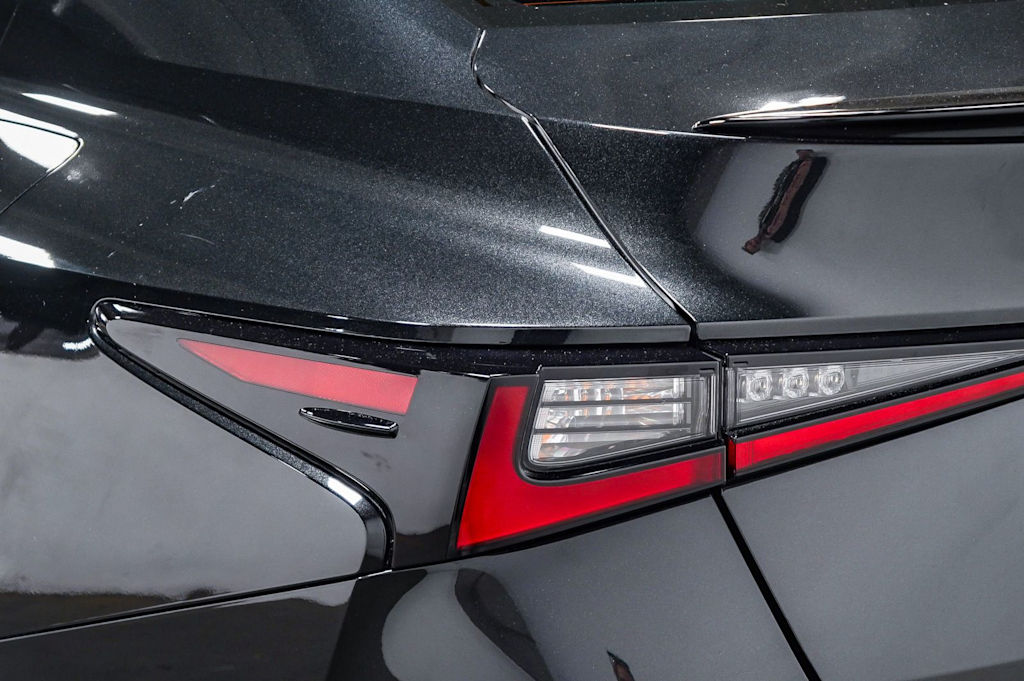 Thumbnail: 2025 Lexus ES - 22