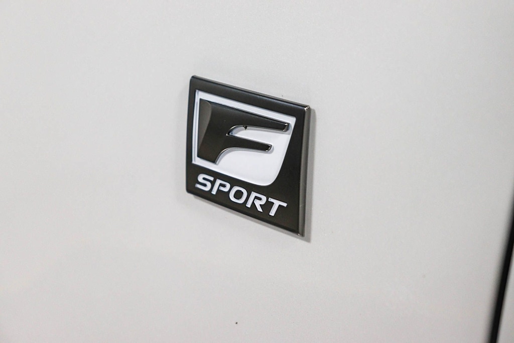Thumbnail: 2013 Lexus IS - 6