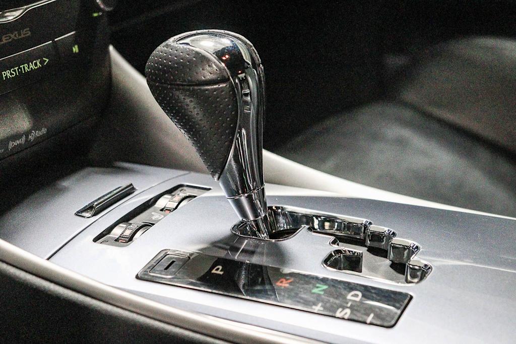Thumbnail: 2013 Lexus IS - 15