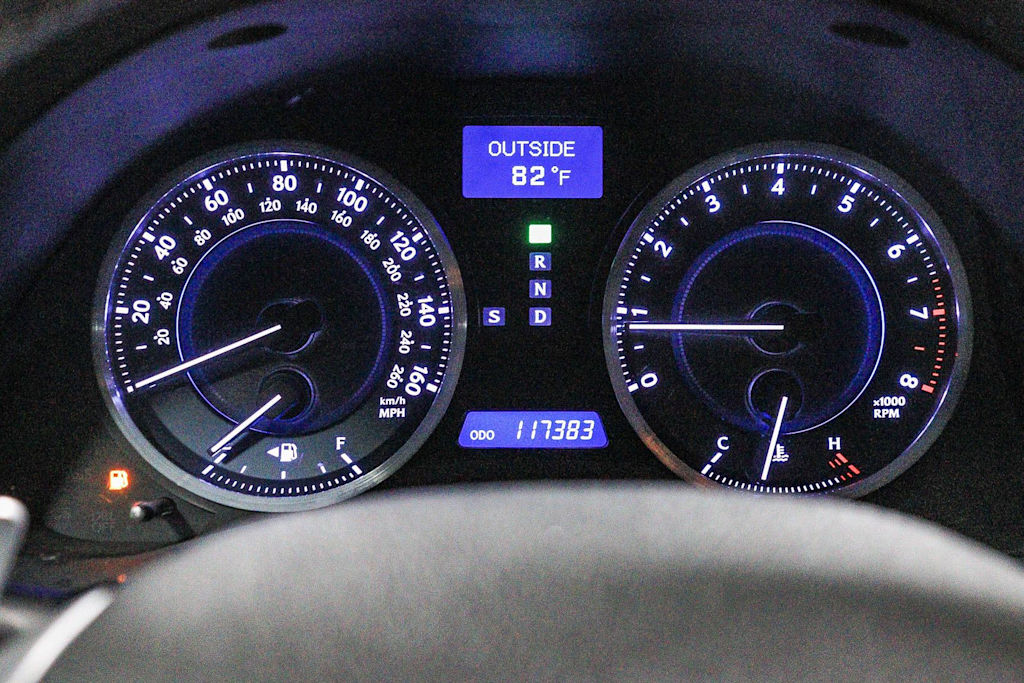 Thumbnail: 2013 Lexus IS - 16