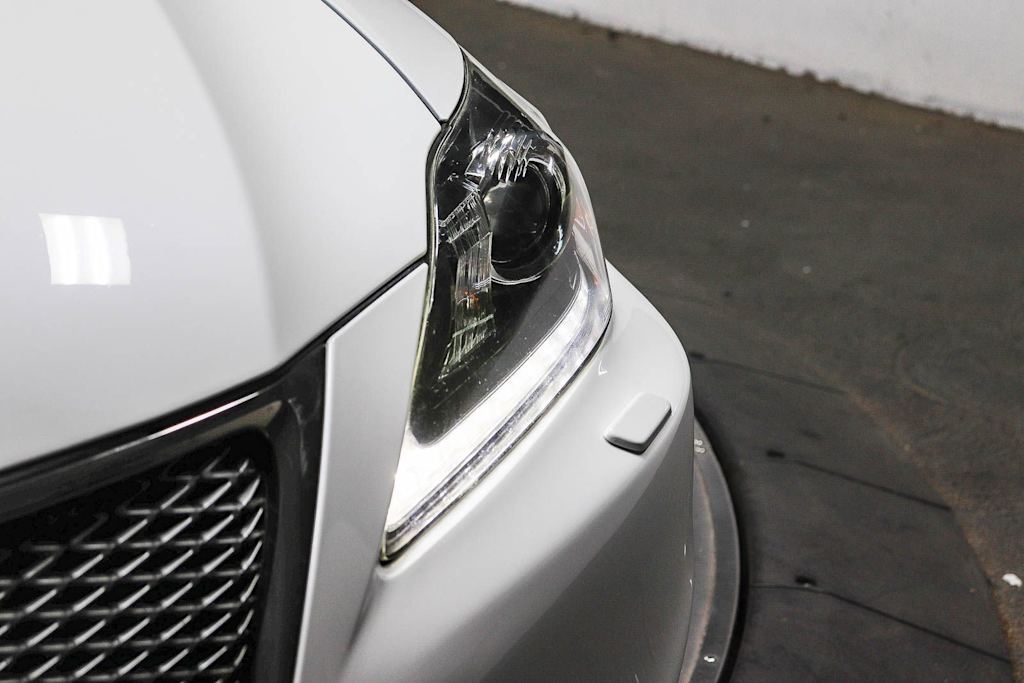 Thumbnail: 2013 Lexus IS - 22