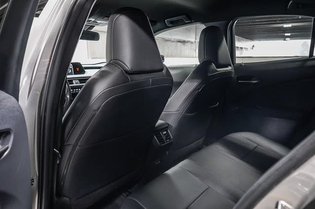Thumbnail: 2021 Lexus UX - 11