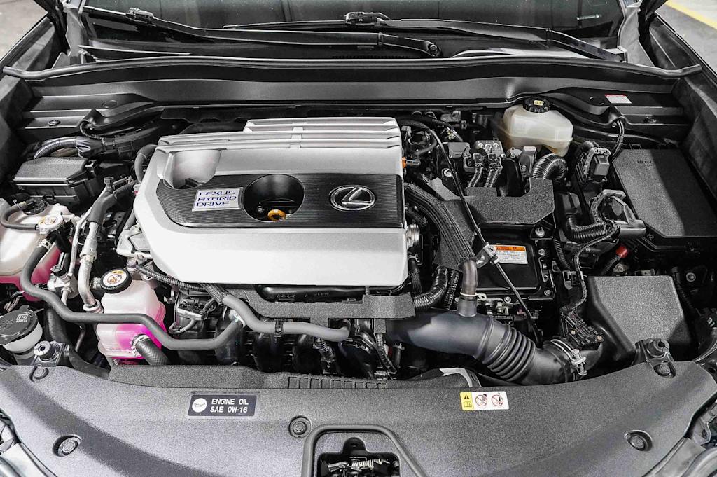 Thumbnail: 2021 Lexus UX - 7