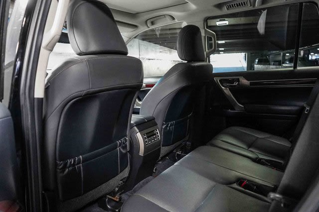 Thumbnail: 2019 Lexus GX - 12