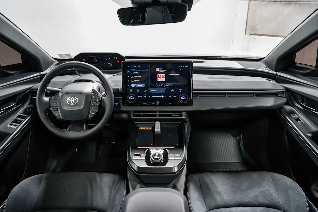 Thumbnail: 2026 Toyota C-HR - 2