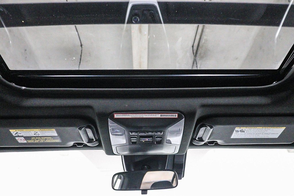 Thumbnail: 2021 Toyota RAV4 - 25