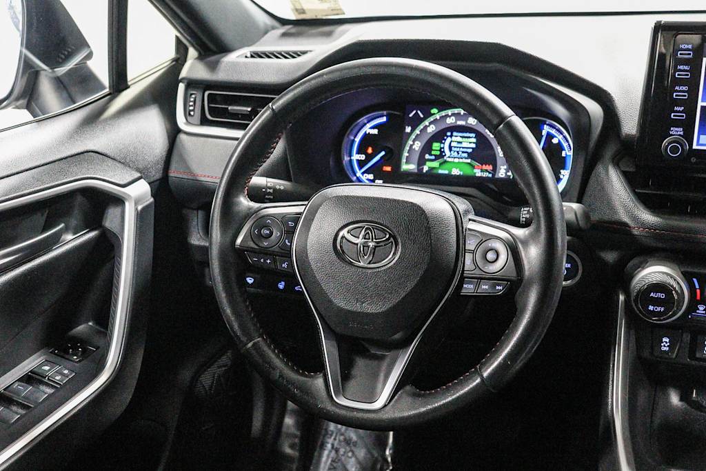 Thumbnail: 2021 Toyota RAV4 - 8