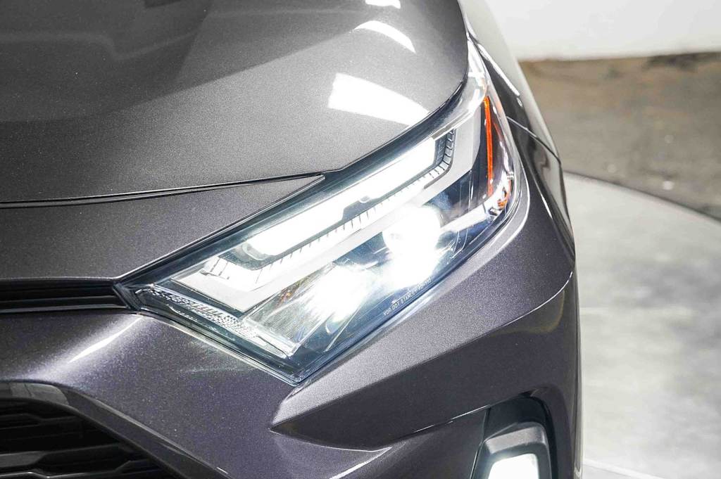 Thumbnail: 2024 Toyota RAV4 - 21