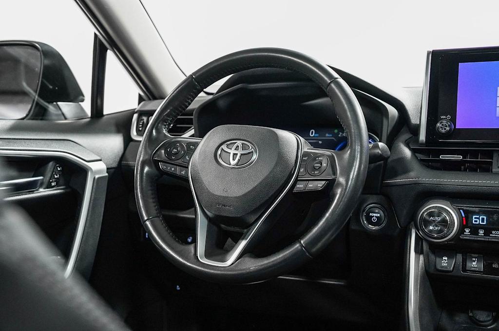 Thumbnail: 2023 Toyota RAV4 - 12