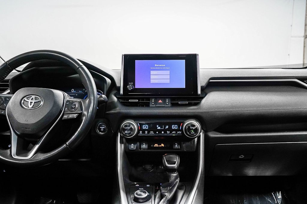 Thumbnail: 2023 Toyota RAV4 - 8