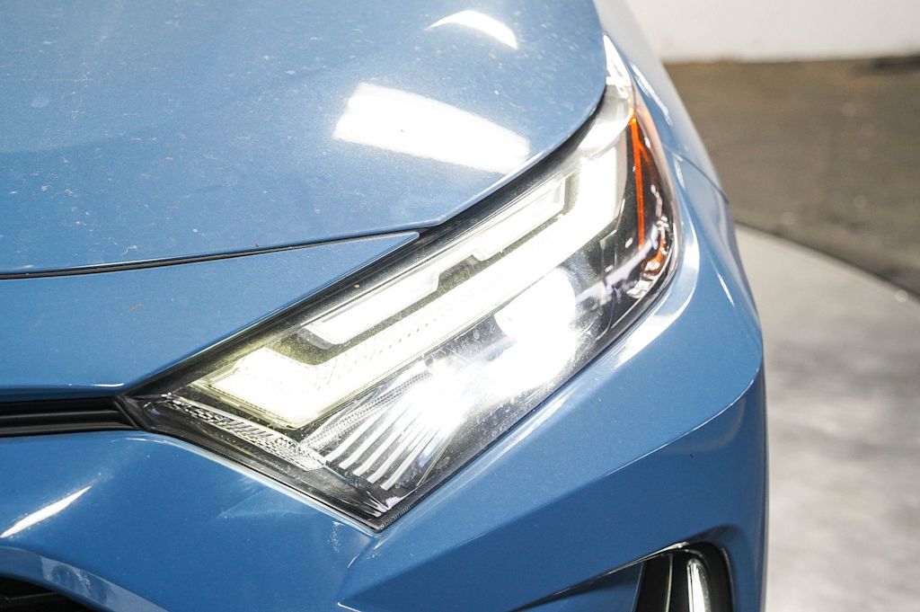 Thumbnail: 2022 Toyota RAV4 - 22
