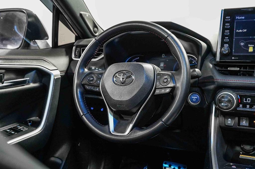 Thumbnail: 2021 Toyota RAV4 - 12