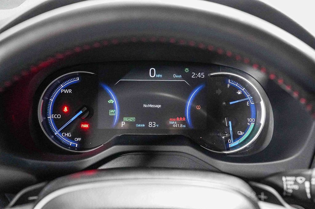 Thumbnail: 2021 Toyota RAV4 - 16