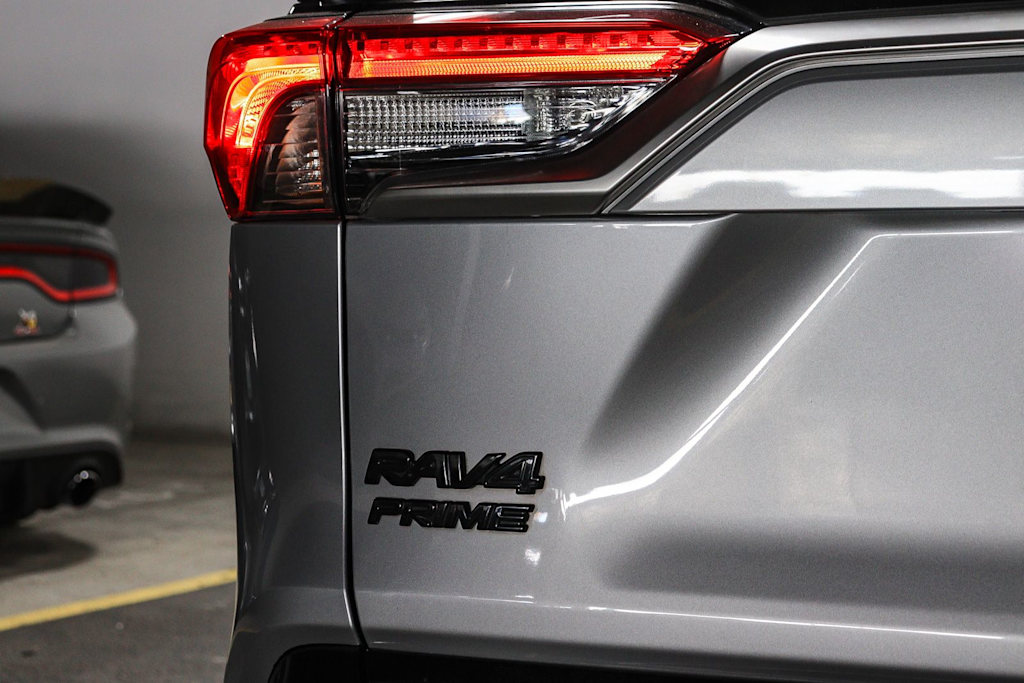 Thumbnail: 2022 Toyota RAV4 - 24