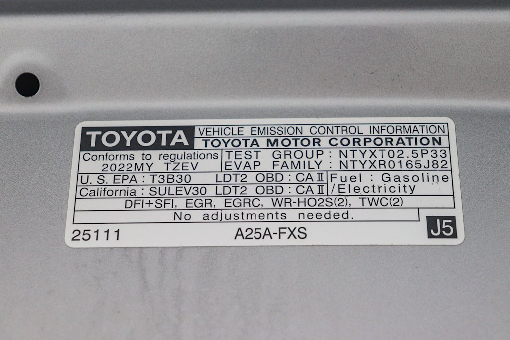 Thumbnail: 2022 Toyota RAV4 - 31