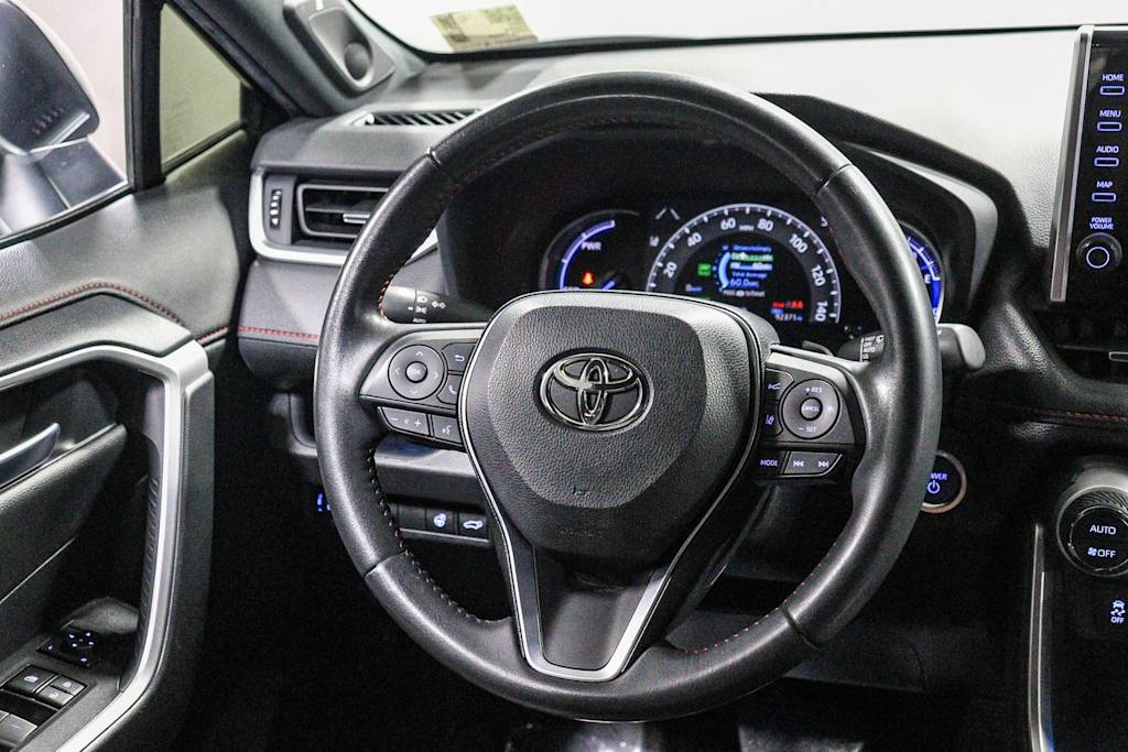 Thumbnail: 2022 Toyota RAV4 - 13