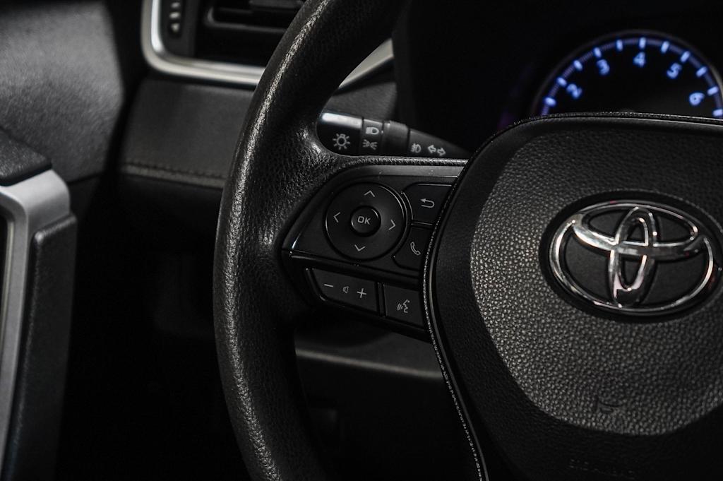 Thumbnail: 2019 Toyota RAV4 - 24