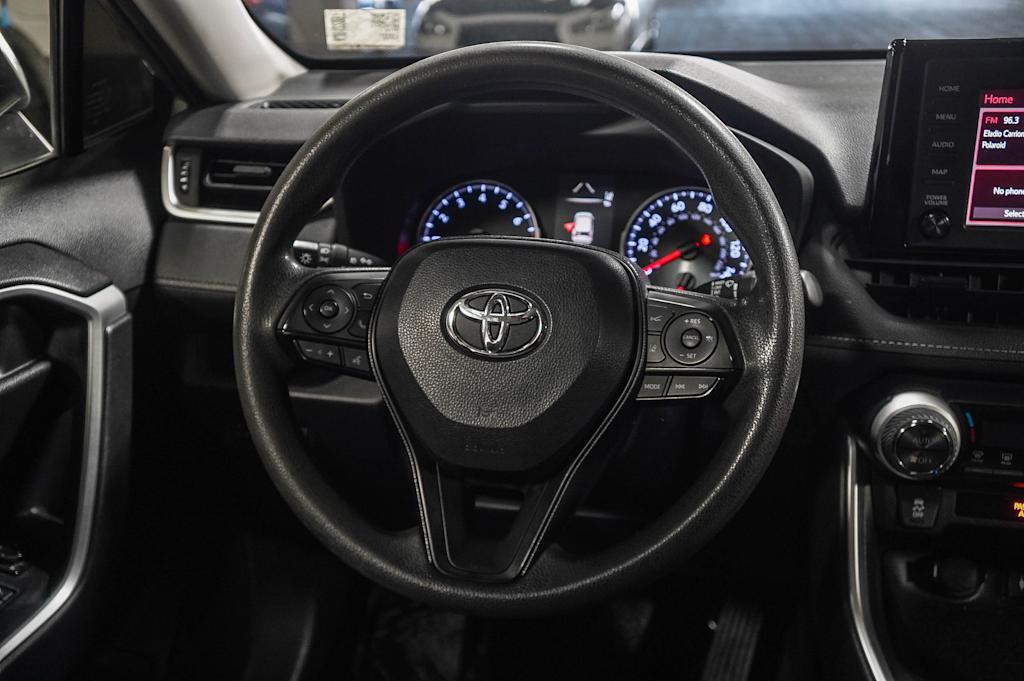 Thumbnail: 2019 Toyota RAV4 - 7