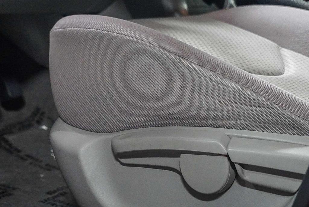 Thumbnail: 2008 Toyota RAV4 - 25