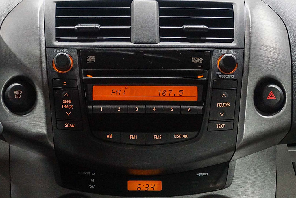 Thumbnail: 2008 Toyota RAV4 - 13