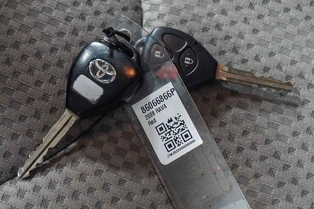 Thumbnail: 2008 Toyota RAV4 - 17