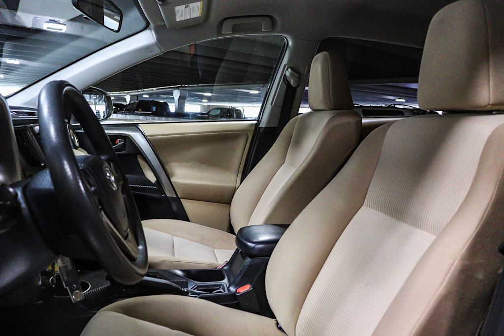 Thumbnail: 2013 Toyota RAV4 - 11