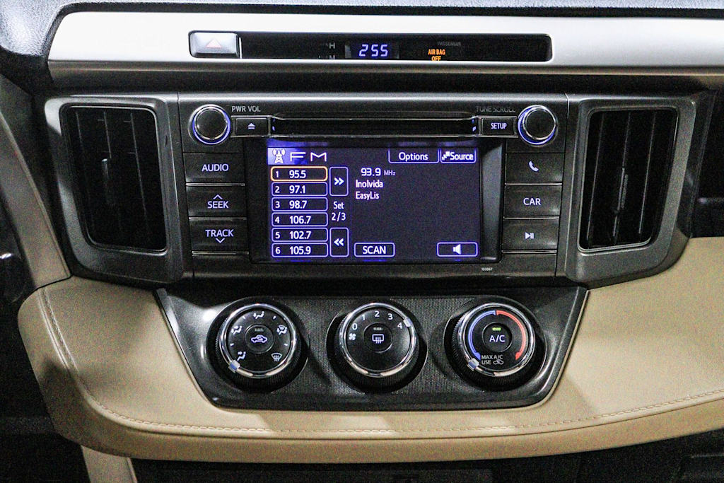 Thumbnail: 2013 Toyota RAV4 - 25