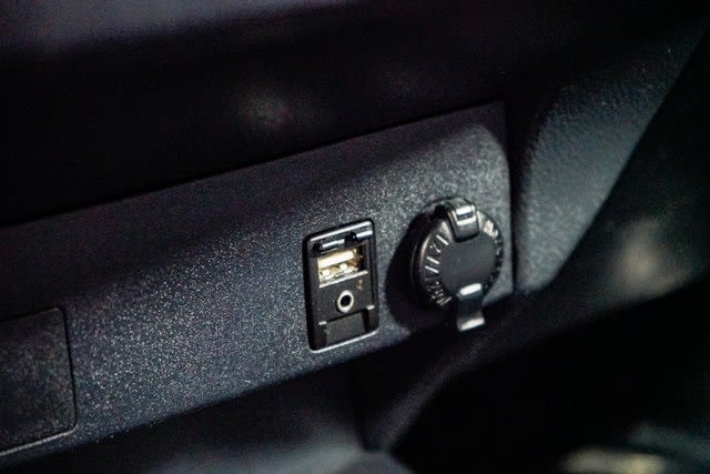 Thumbnail: 2018 Toyota RAV4 - 26