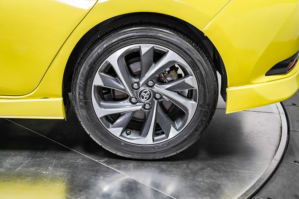 Thumbnail: 2017 Toyota Corolla iM - 21