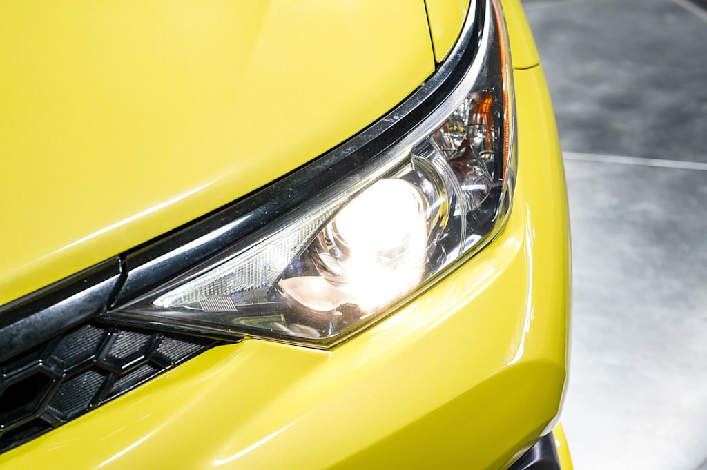 Thumbnail: 2017 Toyota Corolla iM - 19
